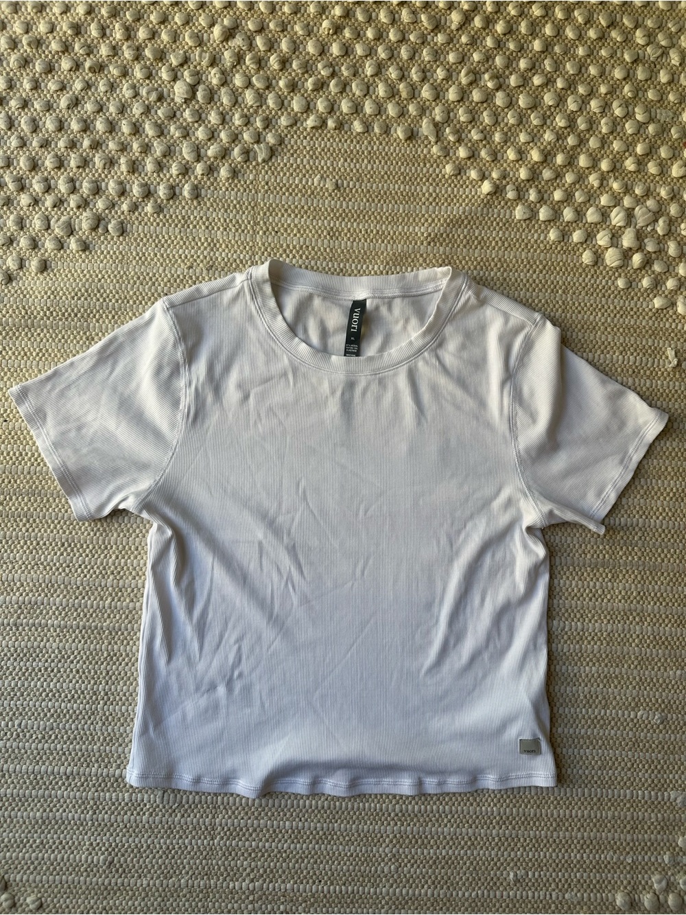 Vuori White Ribbed TShirt Size XL